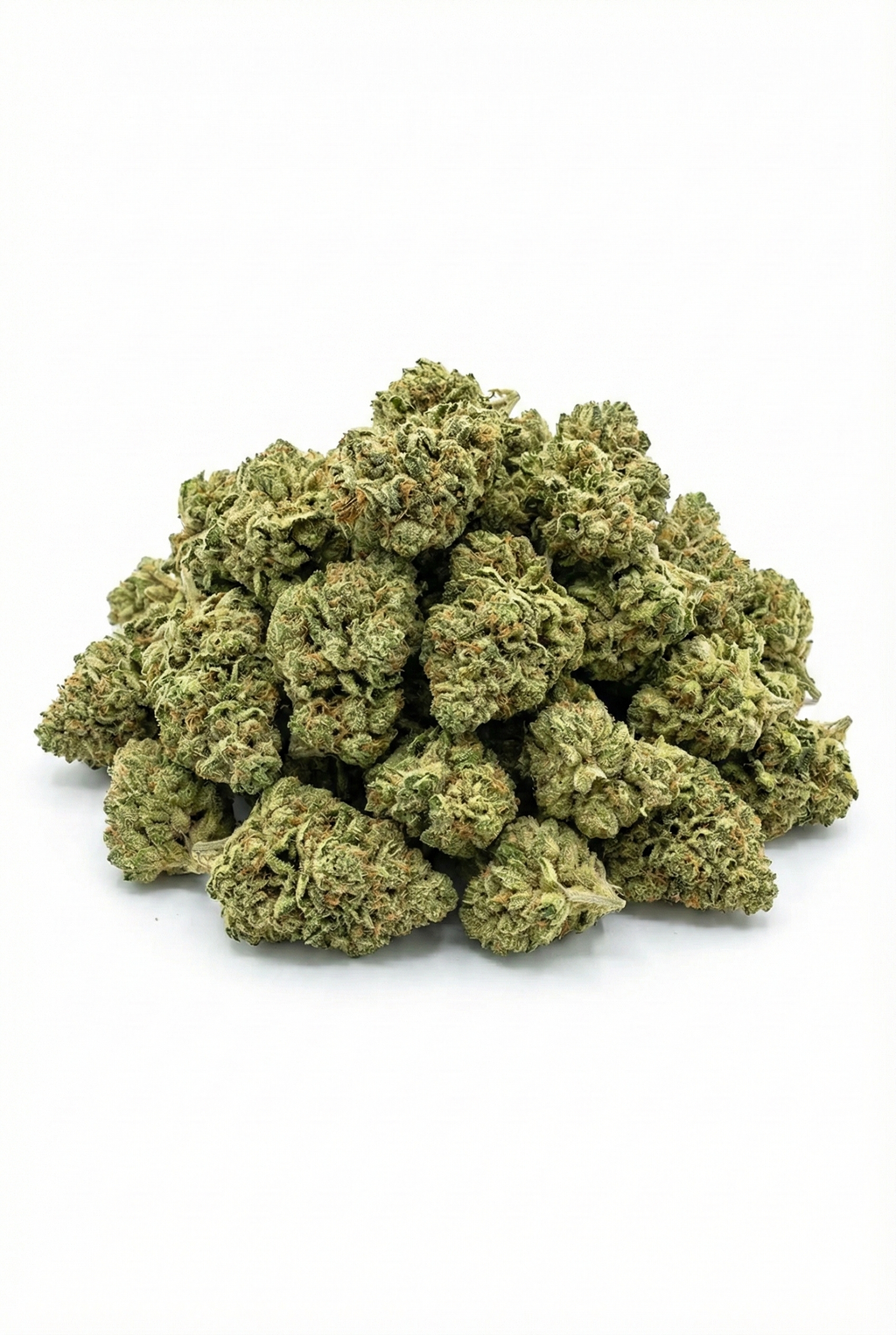 Tas de fleurs de CBD Pine Valley à la couleur verte intense et aux pistils orangés.